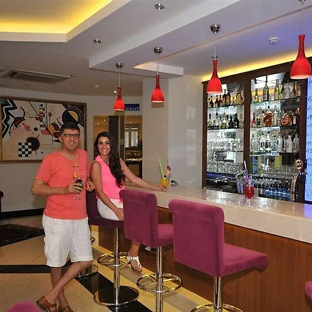 Hotell Kleopatra Micador Alanya