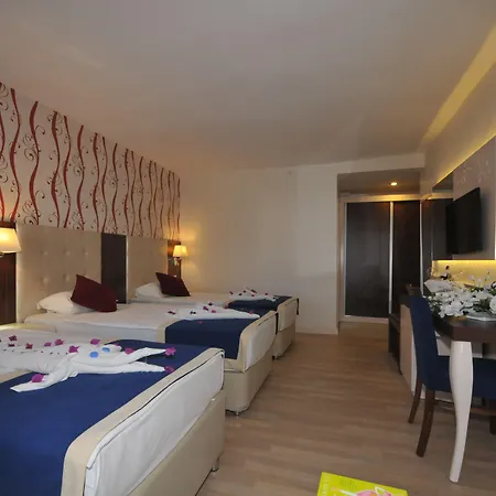 Kleopatra Micador 4*